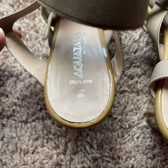 Aquatalia by Marvin K Tan Patent Strappy Wedge Sandals; SZ 8.5; Good Condition - Picture 13 of 16